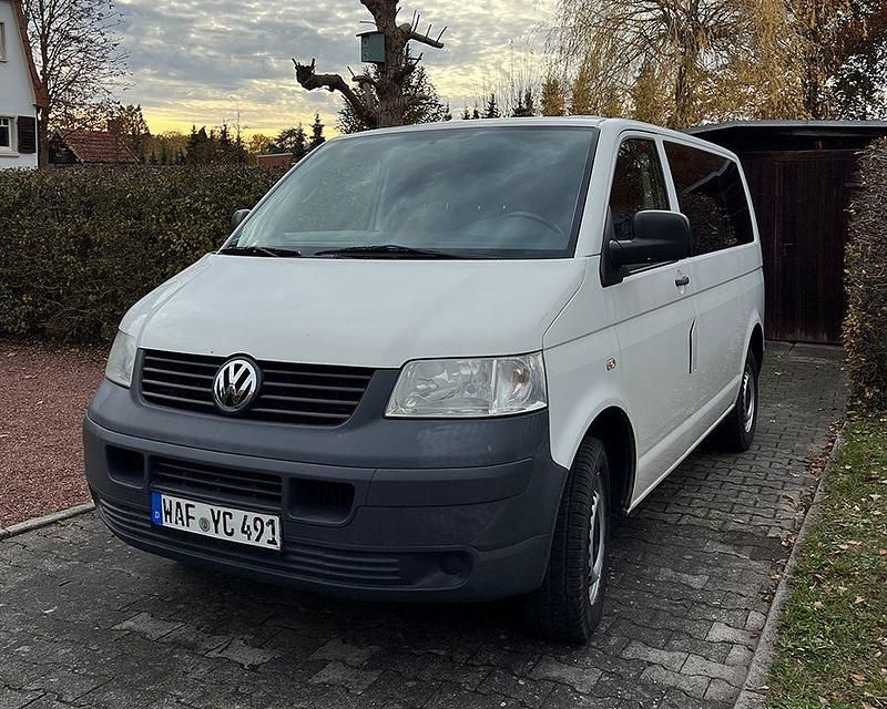 Weiß Gebraucht 2010 VW T5 Van | 8.990 € (Fairer Preis) - Bild 1/4
