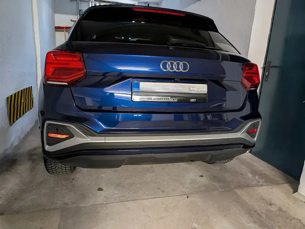 Gebraucht Audi Q2 S-Line 150 PS (110 kW) 2023 Blau SUV