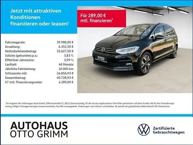 Deep black perleffekt Gebraucht 2024 VW Touran Highline Van / Kleinbus | 39.480 € (Teuer) - Bild 1/4