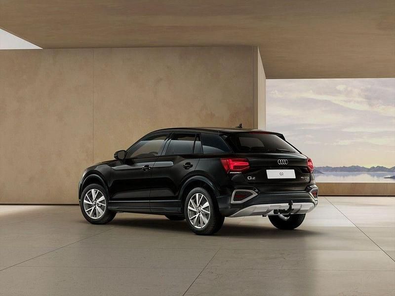 Neu Audi Q2 Advanced Plus 190 PS (139 kW) 2026 Schwarz SUV