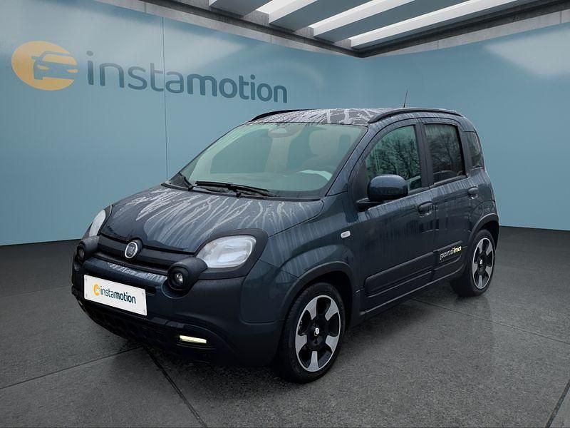 Grün Gebraucht 2024 Fiat Panda Kleinwagen | 15.399 € (Teuer) - Bild 1/4