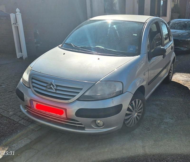 Gebraucht Citroën C3 60 PS (44 kW) 2002 Silber Kleinwagen