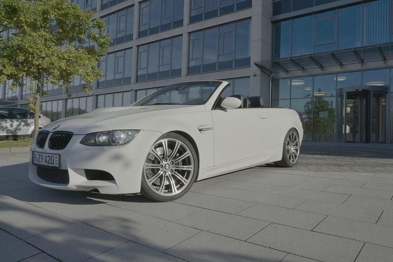 Weiß Gebraucht 2011 BMW M3 Cabriolet M Sport Cabrio | 34.990 € - Bild 1/4