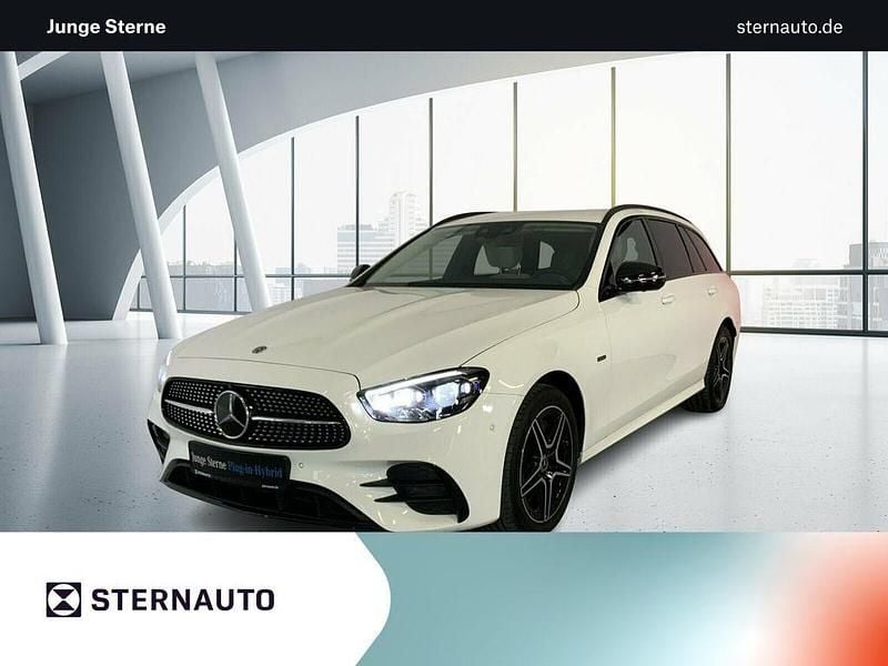 Gebraucht Mercedes E300 AMG line 306 PS (225 kW) 2020 Unilack polarweiß Kombi