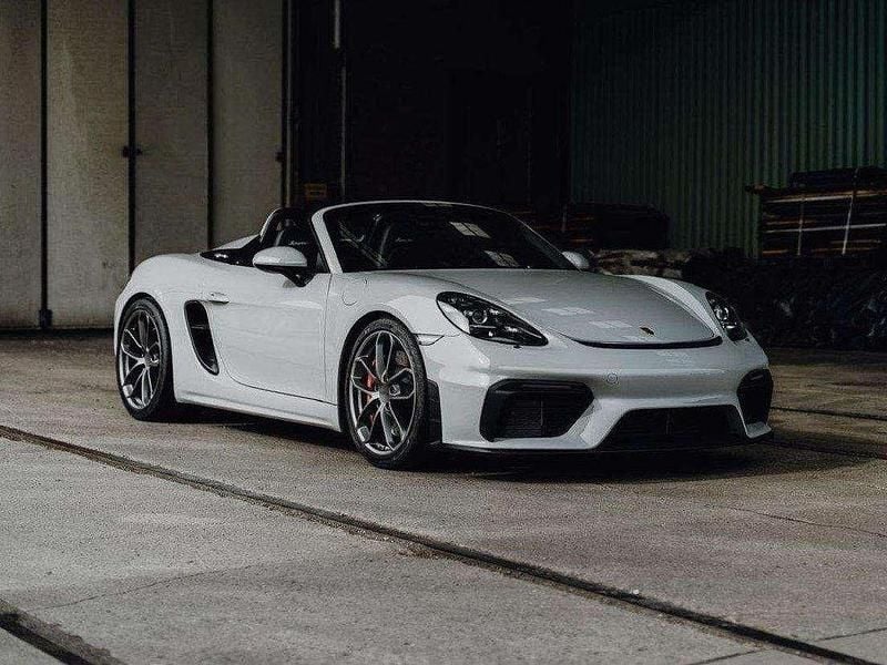 Kreide Gebraucht 2021 Porsche 718 Spyder Cabrio | 104.500 € (Guter Preis) - Bild 1/3