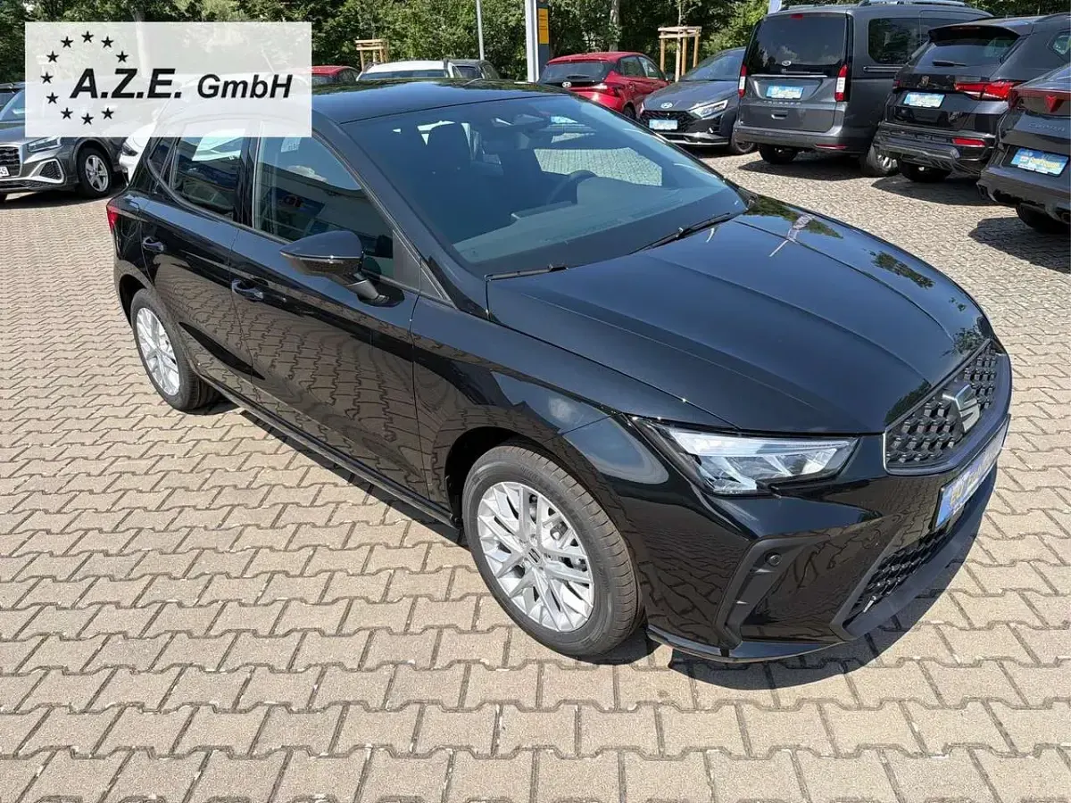 Neu Seat Ibiza Style 95 PS (69 kW) 2026 Schwarzmet. Kleinwagen
