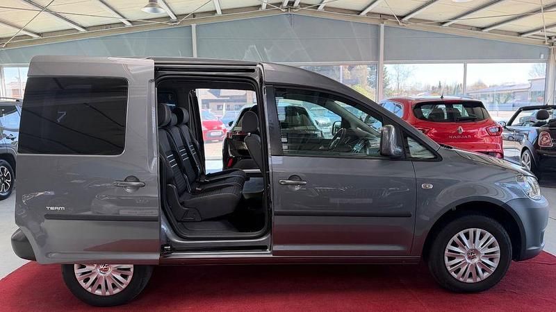 Gebraucht VW Caddy Team 105 PS (77 kW) 2015 Grau Van / Kleinbus