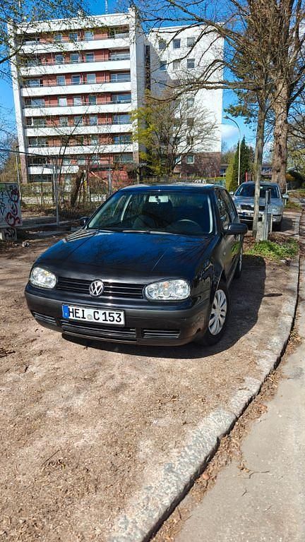 Gebraucht VW Golf IV Basis 75 PS (55 kW) 2001 Schwarz Limousine
