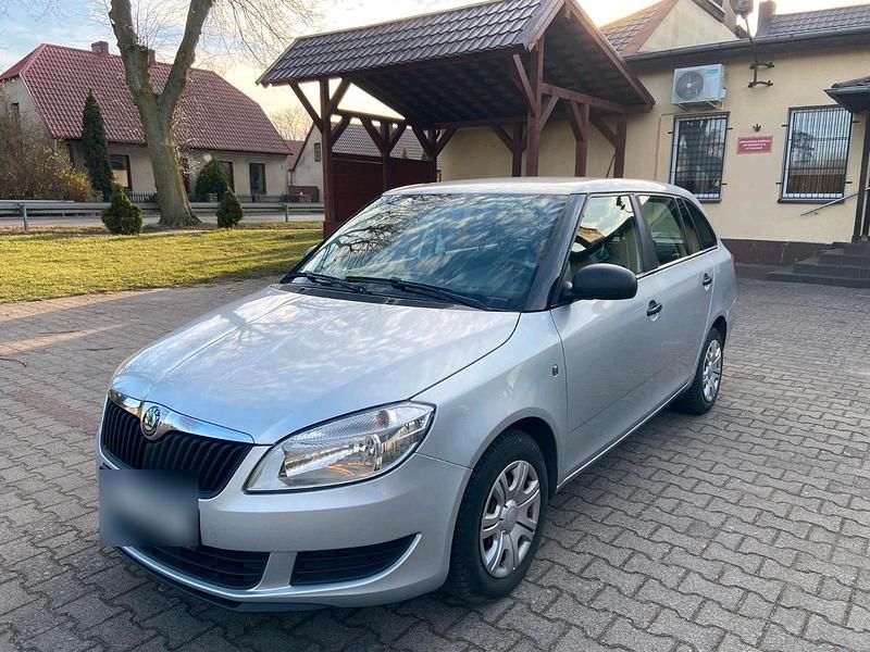 Gebraucht Skoda Fabia 75 PS (55 kW) 2011 Silber Kombi