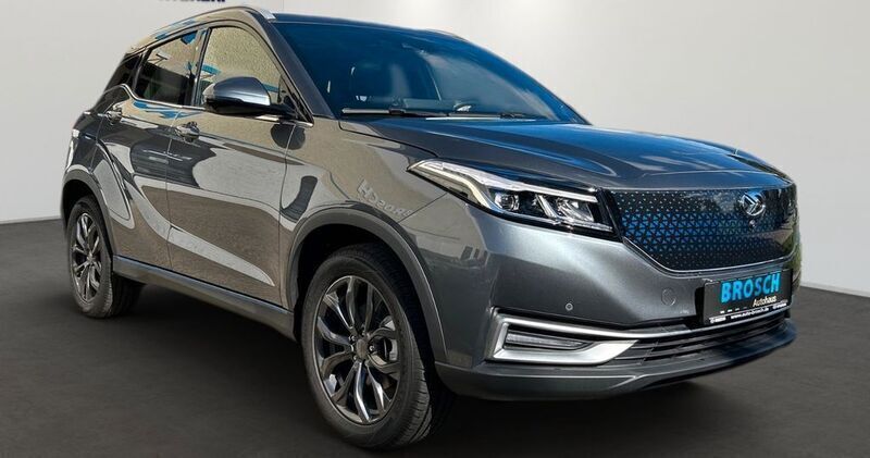 Neu Seres 3 119 kW (163 PS) 2025 Grau SUV