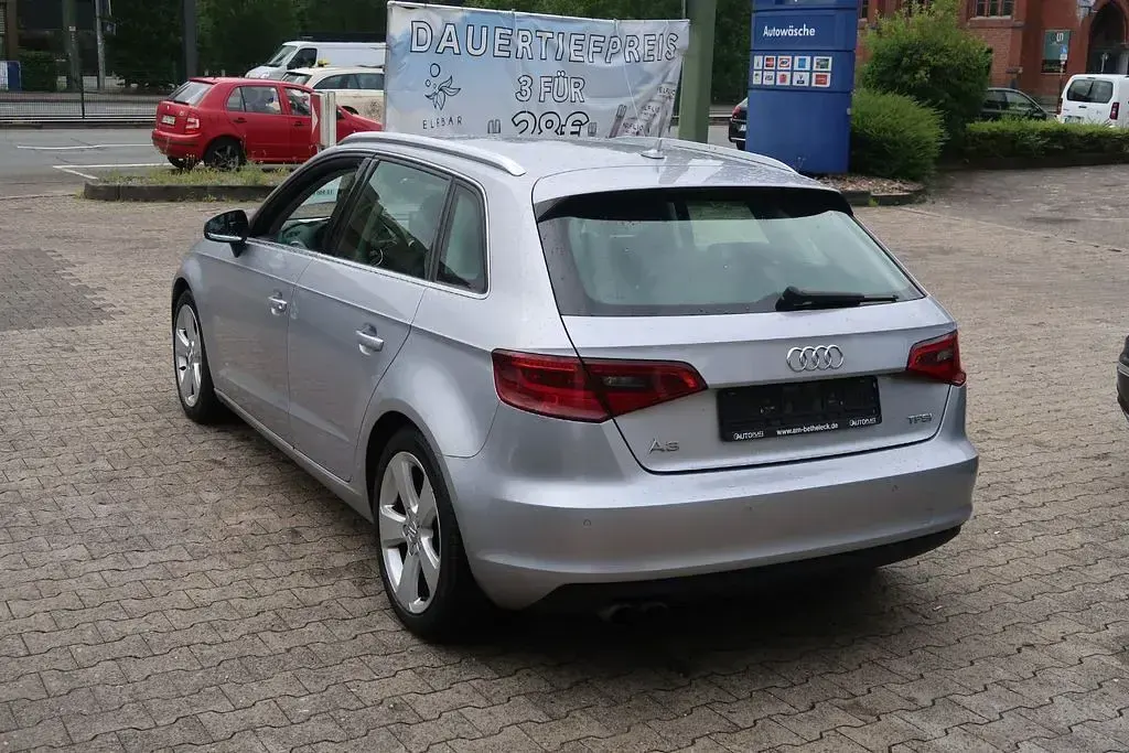 Gebraucht Audi A3 Ambition 125 PS (91 kW) 2016 Silber Limousine