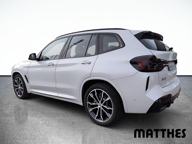 Gebraucht BMW X3 M Sport 184 PS (135 kW) 2022 Weiss SUV