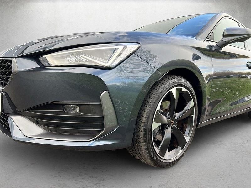 Gebraucht Cupra Leon 150 PS (110 kW) 2024 Grau Limousine