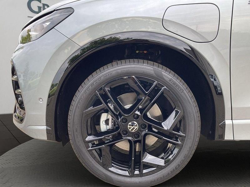 Gebraucht VW Tiguan Pro 177 PS (130 kW) 2025 Silber SUV
