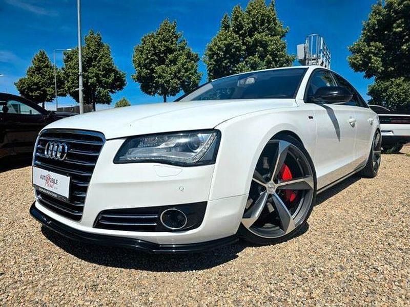 Weiß Gebraucht 2010 Audi A8 S-Line Limousine | 21.990 € (Guter Preis) - Bild 1/4