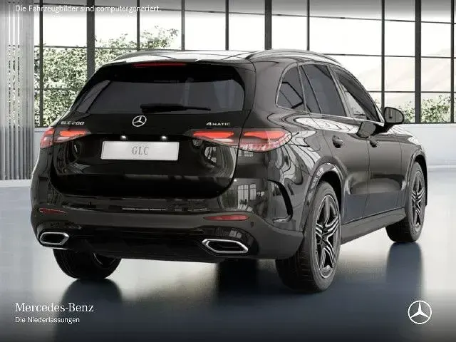 Gebraucht Mercedes GLC200 AMG line 204 PS (150 kW) 2026 SUV