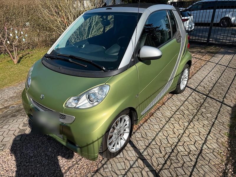 Gebraucht Smart ForTwo Cabrio 70 PS (51 kW) 2011 Grün Cabrio