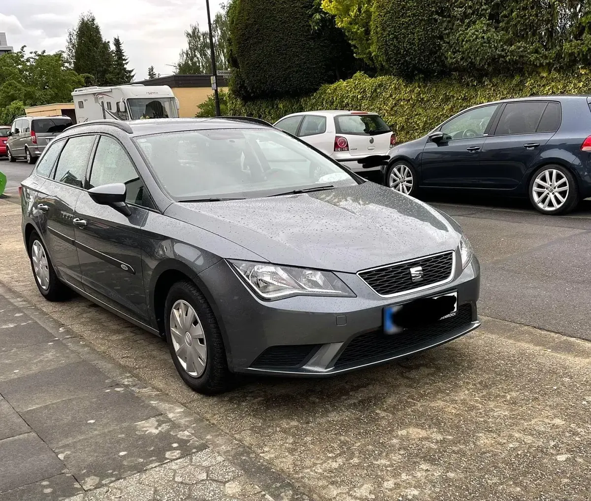 Używany Seat Leon ST Reference 110 KM (80 kW) 2015 Szary Kombi
