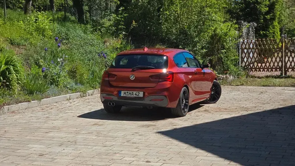 Gebraucht BMW 120 M Sport 184 PS (135 kW) 2019 Orange Kleinwagen
