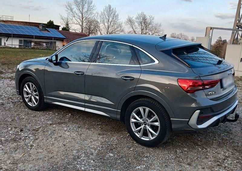Gebraucht Audi Q3 S-Line 150 PS (110 kW) 2022 Grau SUV