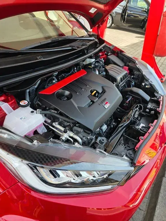Gebraucht Toyota Yaris 261 PS (191 kW) 2023 Rot Kleinwagen