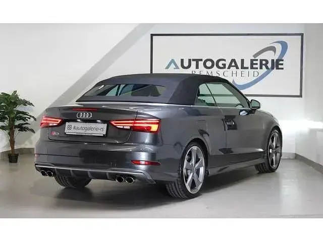 Gebraucht Audi S3 Cabriolet Sport 310 PS (228 kW) 2018 Grau Cabrio