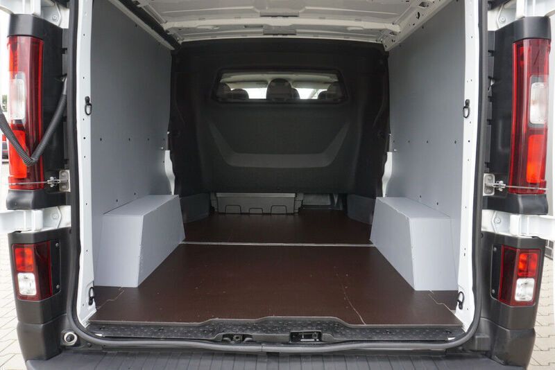 Gebraucht Renault Trafic 145 PS (106 kW) 2021 Weiß Van / Kleinbus