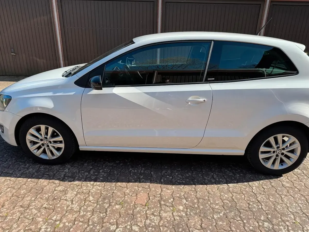 Second-hand VW Polo 60 CP (44 kW) 2012 Alb Hatchback