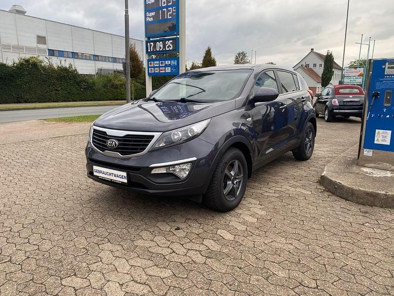 Grau Gebraucht 2013 Kia Sportage Attract SUV | 7.800 € (Fairer Preis) - Bild 1/4