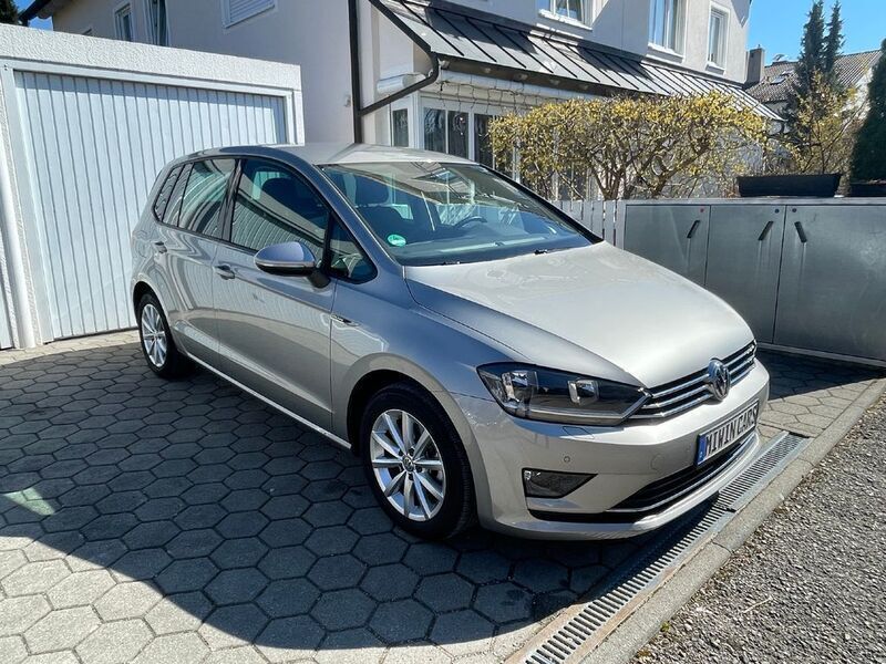 Silber Gebraucht 2015 VW Golf VII LOUNGE Limousine | 13.750 € (Fairer Preis) - Bild 1/4