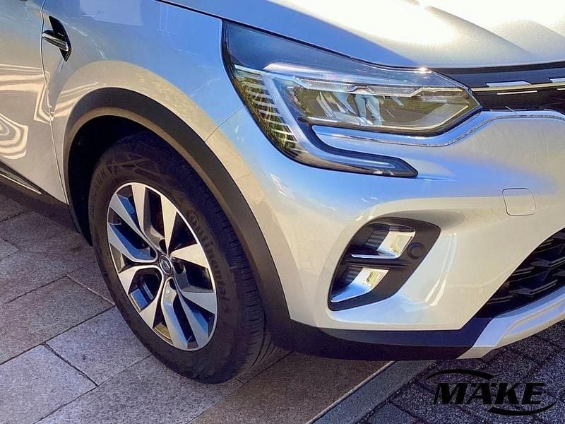 Gebraucht Renault Captur Intens 154 PS (113 kW) 2020 Grau SUV