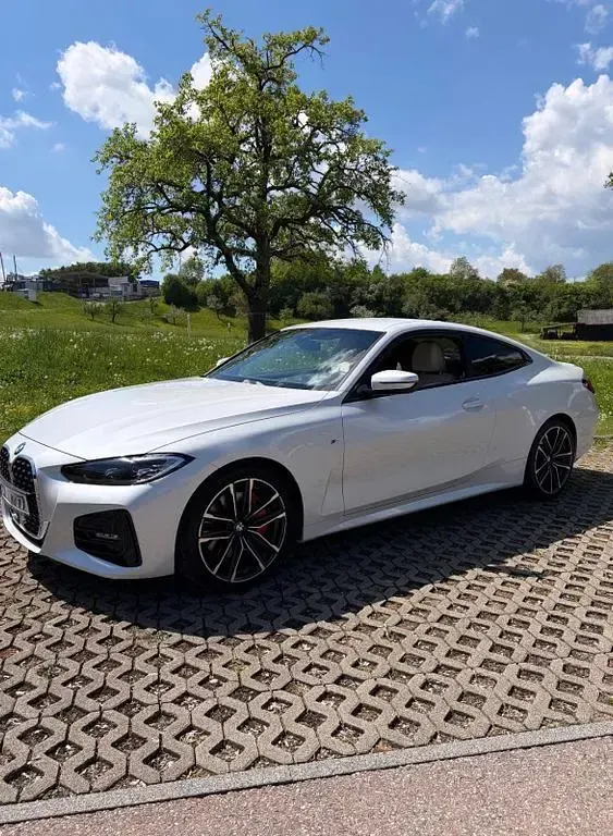 Gebraucht BMW 420 M Sport 184 PS (135 kW) 2022 Weiß Coupé