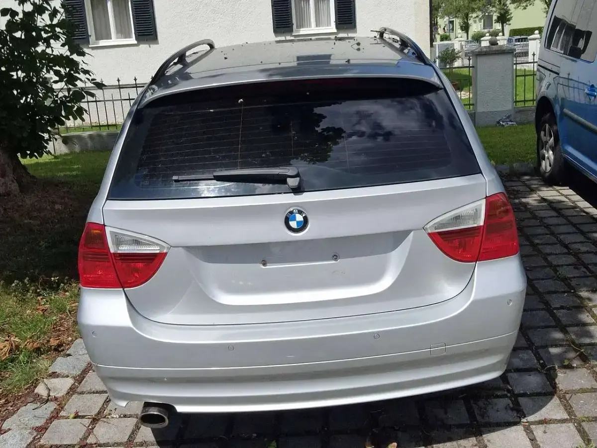 Gebraucht BMW 320 M Sport 150 PS (110 kW) 2006 Silber Kombi