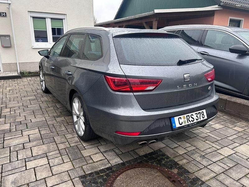 Gebraucht Seat Leon ST FR 125 PS (91 kW) 2017 Grau Kombi