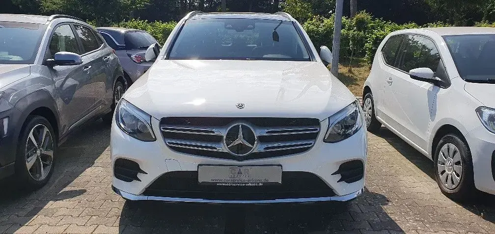 Gebraucht Mercedes GLC300 Sport 245 PS (180 kW) 2019 Weiß SUV