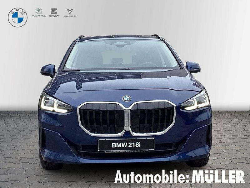 Neu BMW 218 Active Tourer Performance 136 PS (100 kW) 2025 Phytonicblau metallic Van / Kleinbus