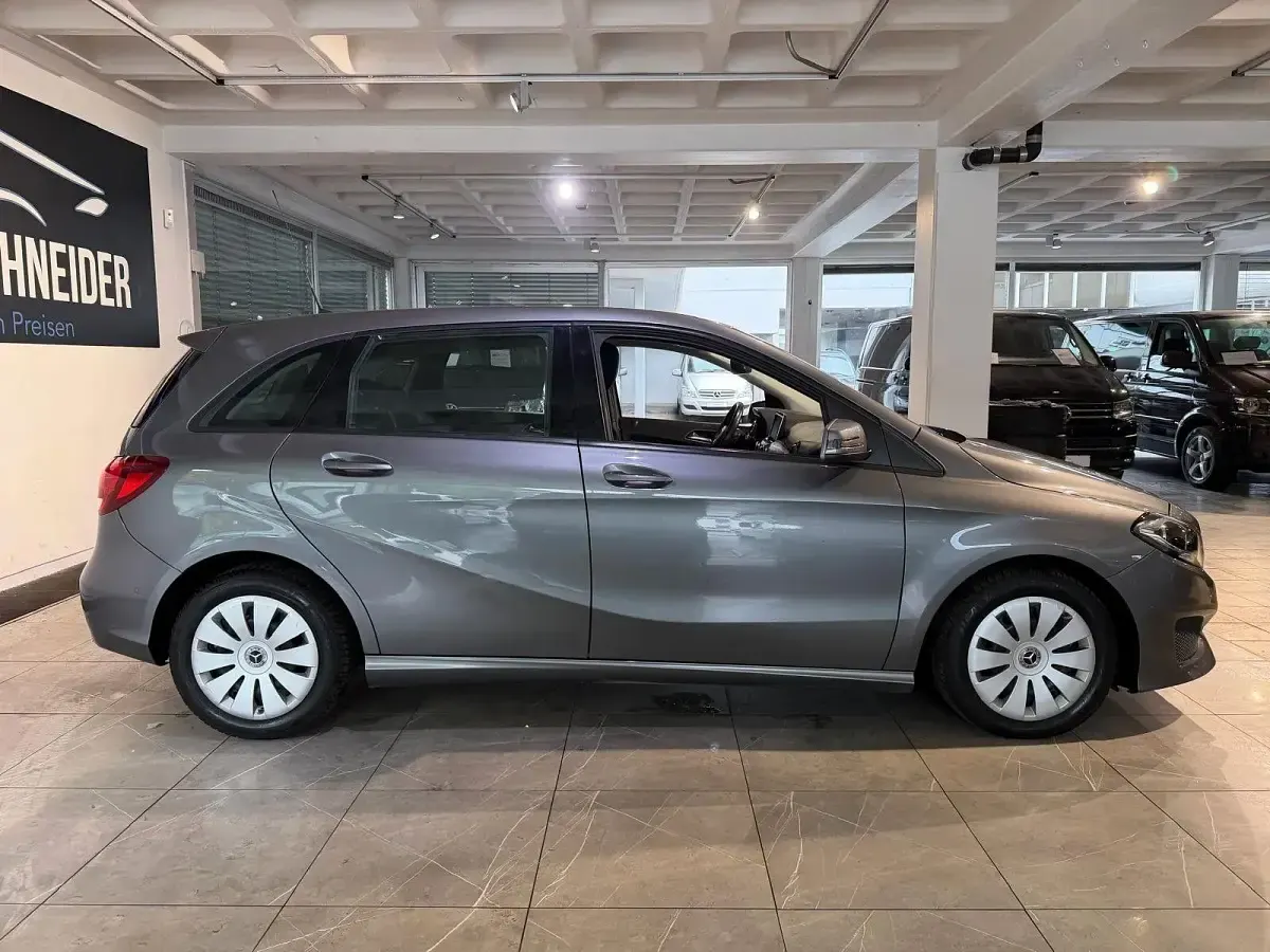 Brugt Mercedes B220 177 HK (130 kW) 2017 Grå MPV