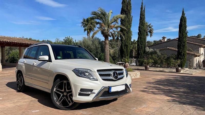 Weiß Gebraucht 2012 Mercedes GLK250 Sport SUV | 17.190 € (Fairer Preis) - Bild 1/4