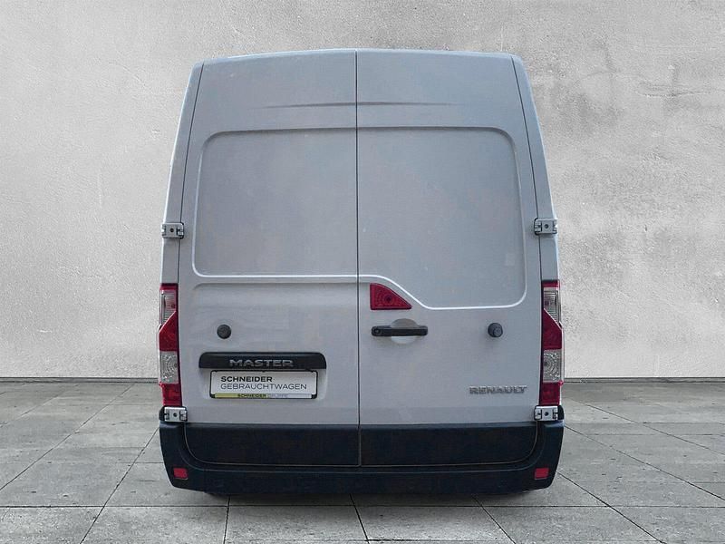 Gebraucht Renault Master 135 PS (99 kW) 2022 Weiß Limousine