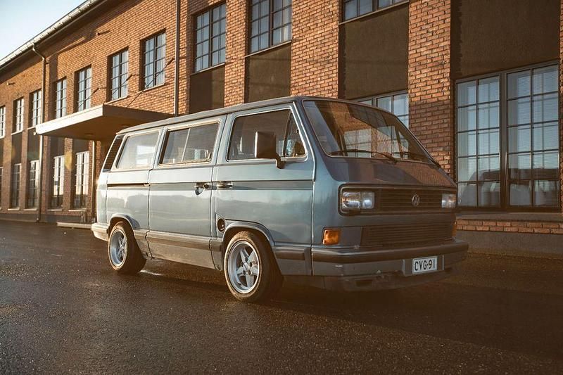 Blau Gebraucht 1985 VW Caravelle Van / Kleinbus | 26.990 € - Bild 1/4