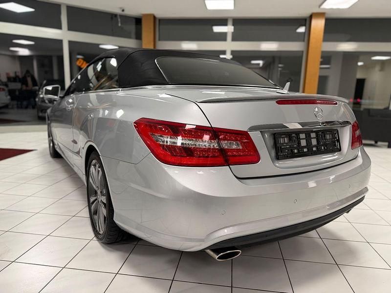 Gebraucht Mercedes E350 292 PS (214 kW) 2010 Silber Cabrio