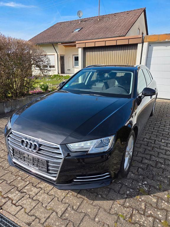 Gebraucht Audi A4 Ambiente 218 PS (160 kW) 2016 Schwarz Kombi