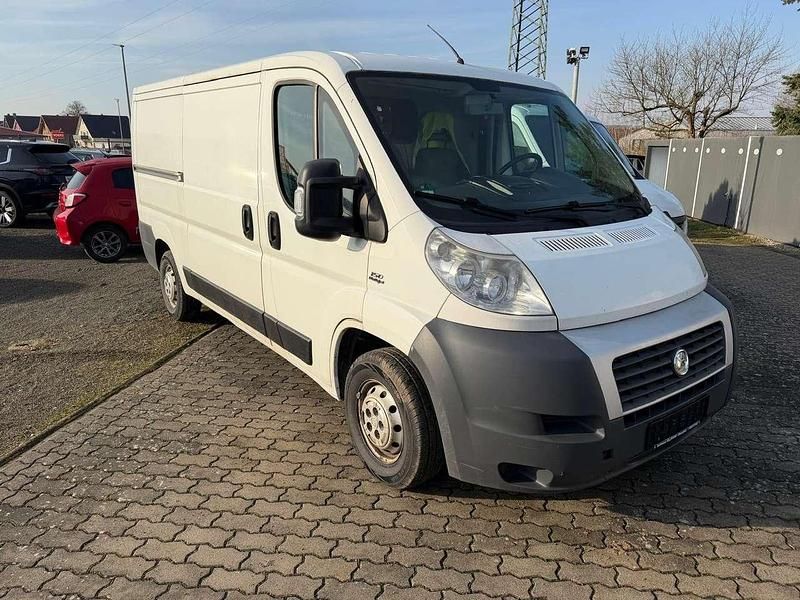Gebraucht Fiat Ducato 148 PS (108 kW) 2011 Colore esterno Van