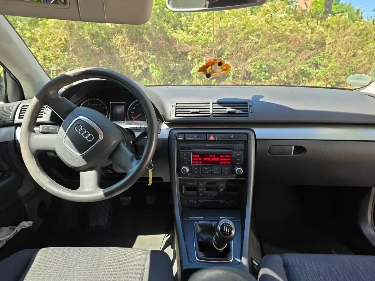 Gebraucht Audi A4 104 PS (76 kW) 2007 Blau Limousine