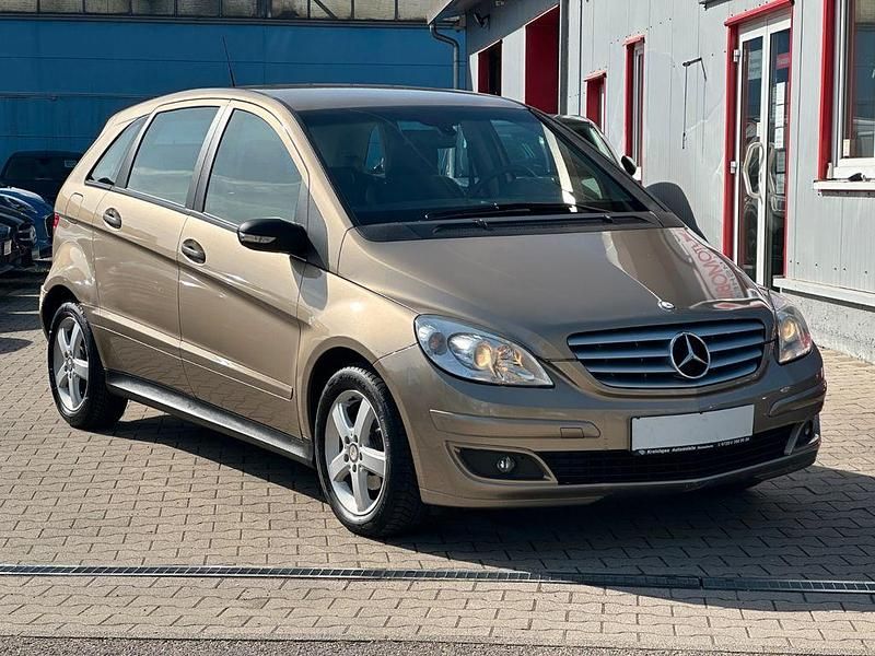 Gebraucht Mercedes B150 95 PS (69 kW) 2007 Bronze Van / Kleinbus