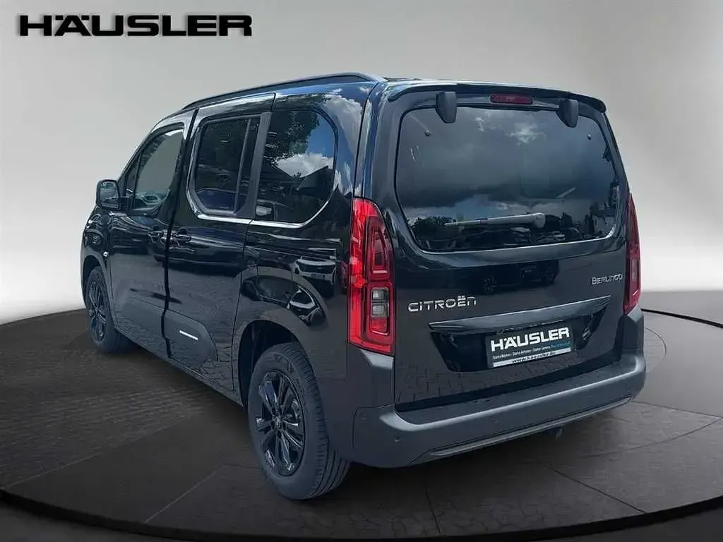 Gebraucht Citroën Berlingo 131 PS (96 kW) 2026 Schwarz Van / Kleinbus