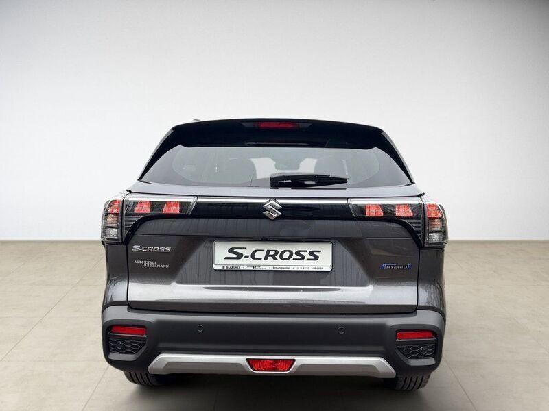 Neu Suzuki SX4 S-Cross Comfort+ 102 PS (75 kW) 2025 Grau SUV
