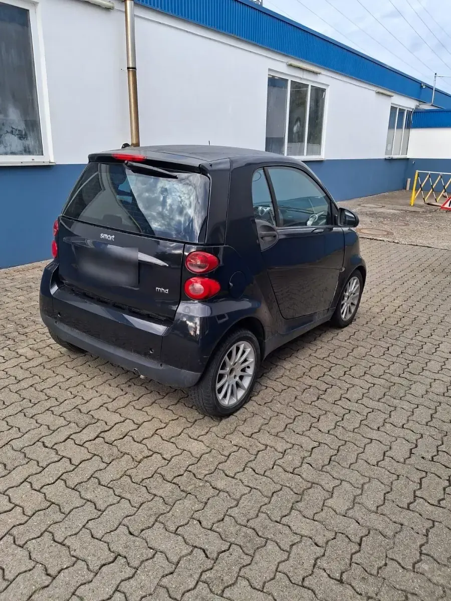 Gebraucht Smart ForTwo Coupé 61 PS (44 kW) 2012 Schwarz Coupé