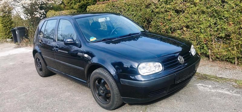 Gebraucht VW Golf IV 75 PS (55 kW) 2000 Schwarz Limousine