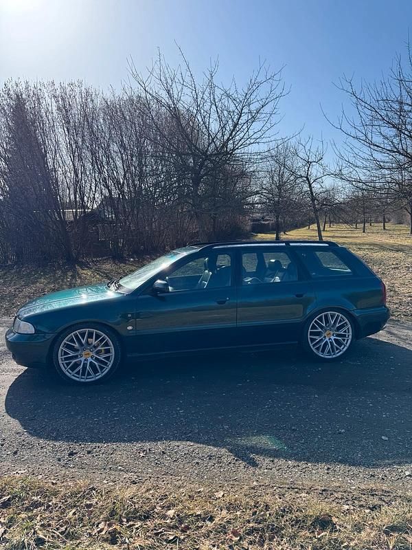 Second-hand Audi A4 150 CP (110 kW) 1996 Verde Break